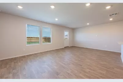 2115 Windflower Lane, Luling, TX 78648 - Photo 14