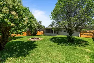 113 Hanstrom Dr, Hutto, TX 78634 - Photo 30