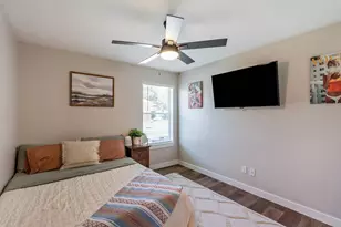 113 Hanstrom Dr, Hutto, TX 78634 - Photo 18