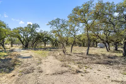 1422 Rm 2766, Johnson City, TX 78636 - Photo 10