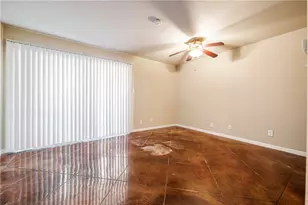 301 W 38th St, Austin, TX 78705 - Photo 12