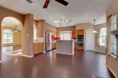 804 Canyon Bend Road, Pflugerville, TX 78660 - Photo 10