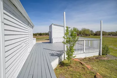 4165 Pin Oak Road, Muldoon, TX 78949 - Photo 32