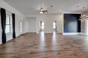 4165 Pin Oak Rd, Muldoon, TX 78949 - Photo 8