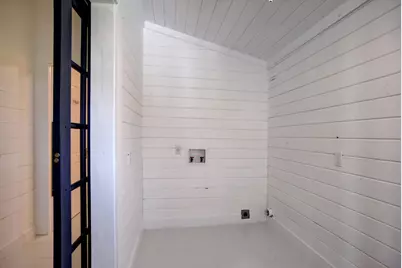 4165 Pin Oak Road, Muldoon, TX 78949 - Photo 28