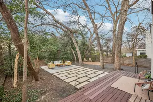 1114 Mariposa Dr, Austin, TX 78704 - Photo 16