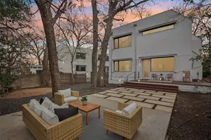 1114 Mariposa Dr, Austin, TX 78704 - Photo 2