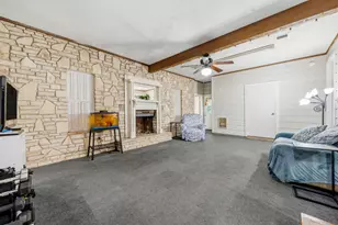 914 6th St, Blanco, TX 78606 - Photo 16