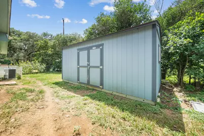 914 6th Street, Blanco, TX 78606 - Photo 34