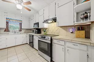 914 6th St, Blanco, TX 78606 - Photo 10