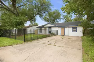 4502 Turnstone Dr, Austin, TX 78744 - Photo 4