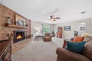 304 White Wing Way, Round Rock, TX 78664 - Photo 8