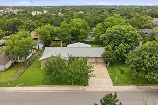 304 White Wing Way, Round Rock, TX 78664 - Photo 32