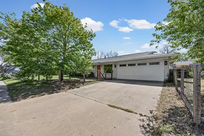 1807 Ohlen Road, Austin, TX 78757 - Photo 2