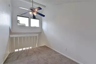 908 Poplar St, Austin, TX 78705 - Photo 8