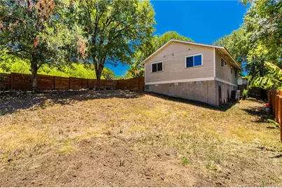 1326 Delano Street, Austin, TX 78721 - Photo 22