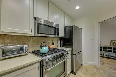 1735 Spyglass Drive #112, Austin, TX 78746 - Photo 18