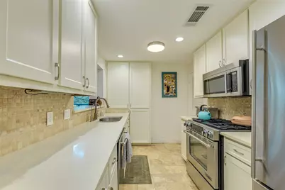 1735 Spyglass Drive #112, Austin, TX 78746 - Photo 16