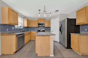 13636 Merseyside Dr, Pflugerville, TX 78660 - Photo 10