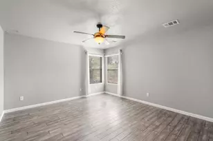 11502 Johnny Weismuller Ln, Austin, TX 78748 - Photo 16