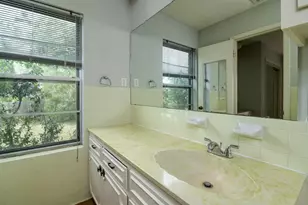 4802 Greystone Dr, Austin, TX 78731 - Photo 16