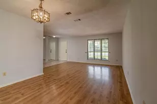 4802 Greystone Dr, Austin, TX 78731 - Photo 10
