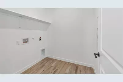 1832 Spring Mountain Cove, Georgetown, TX 78628 - Photo 16