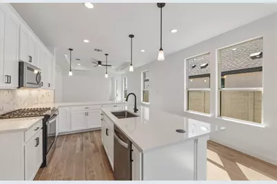 1832 Spring Mountain Cove, Georgetown, TX 78628 - Photo 6