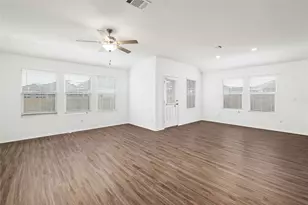 416 Escondido Cir, San Marcos, TX 78666 - Photo 6