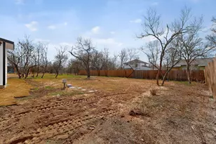 133 Kawainui Ln, Bastrop, TX 78602 - Photo 40