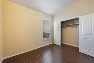 101 Creekside Villa Dr, Kyle, TX 78640 - Photo 6