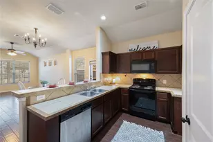 101 Creekside Villa Dr, Kyle, TX 78640 - Photo 8