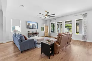 119 Cedro Blanco Cv, Liberty Hill, TX 78642 - Photo 4
