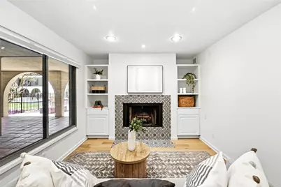 505 W 7th Street #113, Austin, TX 78701 - Photo 2