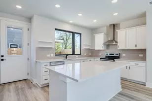 206 E Wonsley Dr, Austin, TX 78753 - Photo 6