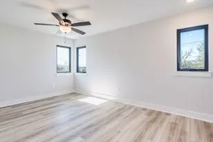 206 E Wonsley Dr, Austin, TX 78753 - Photo 18