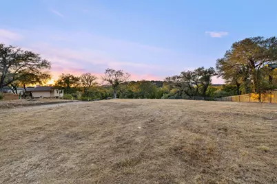 303 Ridgewood Road, Austin, TX 78746 - Photo 16