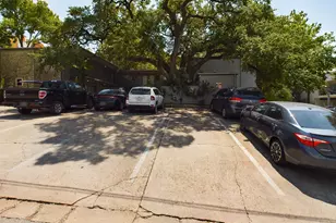 803 W 28th St, Austin, TX 78705 - Photo 24