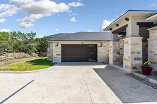 25012 Montana Creek Crossing, Marble Falls, TX 78654 - Photo 2