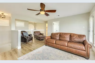 704 Deckhouse Drive, Lago Vista, TX 78645 - Photo 18