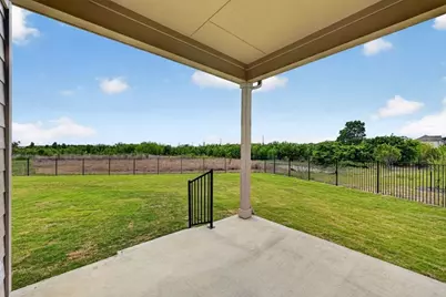 90 Flowers Avenue, Hutto, TX 78634 - Photo 16