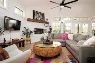 506 Beauchamp Rd, Dripping Springs, TX 78620 - Photo 2