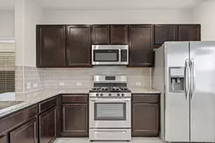1121 La Conterra Blvd, Georgetown, TX 78626 - Photo 2