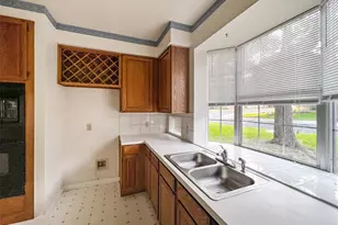 6204 Old Harbor Ln, Austin, TX 78739 - Photo 8