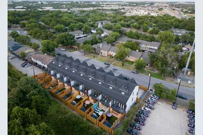 7104 Creekside Drive, Austin, TX 78752 - Photo 4