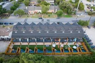 7104 Creekside Dr, Austin, TX 78752 - Photo 2