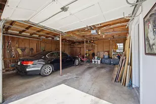 1030 E 44th St, Austin, TX 78751 - Photo 20