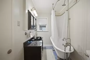 1030 E 44th St, Austin, TX 78751 - Photo 12