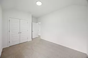 200 Hornet St, Elgin, TX 78621 - Photo 28