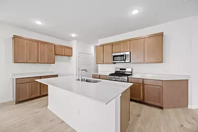 200 Hornet Street, Elgin, TX 78621 - Photo 10